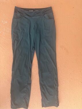Mountain Hardwear Slate Green Athletic Leggings